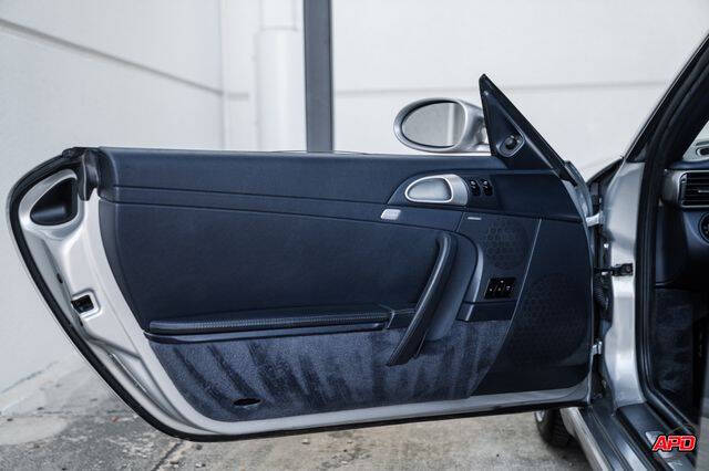 2005 Porsche 911 Carrera