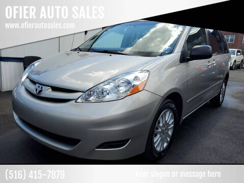 2009 Toyota Sienna for sale at OFIER AUTO SALES in Freeport NY