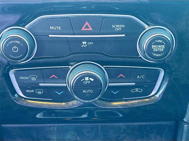 2020 Chrysler 300 Limited