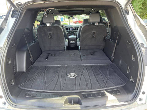 2022 Buick Enclave Essence