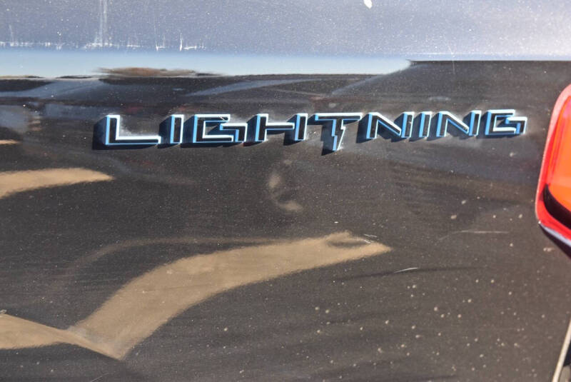 2023 Ford F-150 Lightning Platinum