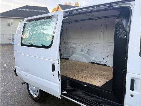 2014 Ford E-Series E-150