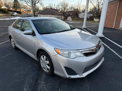 2012 Toyota Camry for sale at Premium Motors in Saint Louis MO