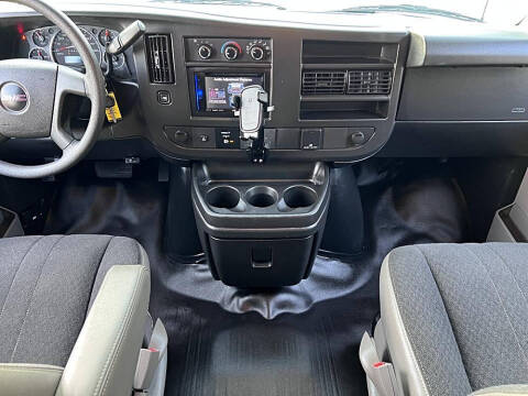 2019 GMC Savana 2500