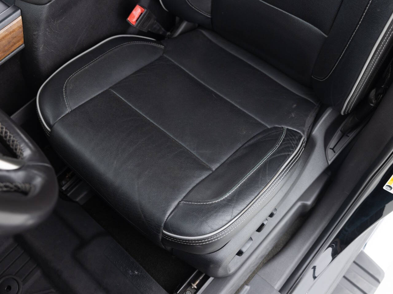 Used Car 2018 Chevrolet Silverado 1500  High Country 4x4 4dr Crew Cab 5.8 Ft. Sb For Sale Under $35,000 In Coal City, Illinois