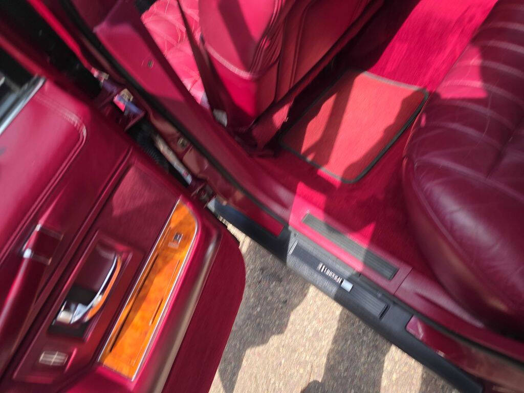 1993 Lincoln Town Car 44