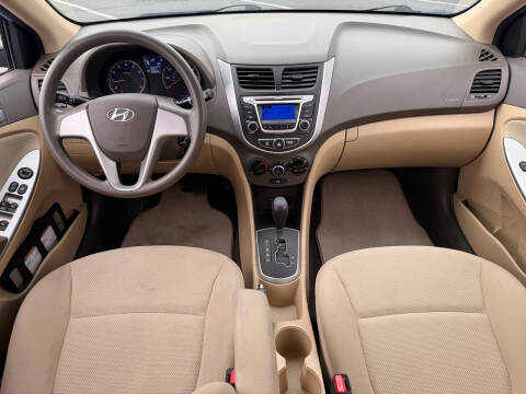2014 Hyundai Accent GLS