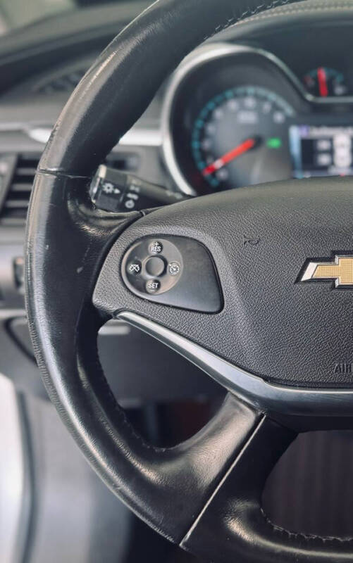 2017 Chevrolet Impala LT