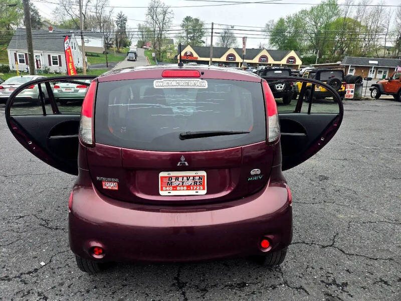 2012 Mitsubishi i-MiEV SE