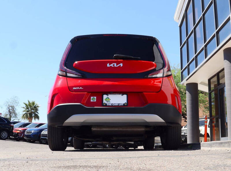 2024 Kia Soul LX