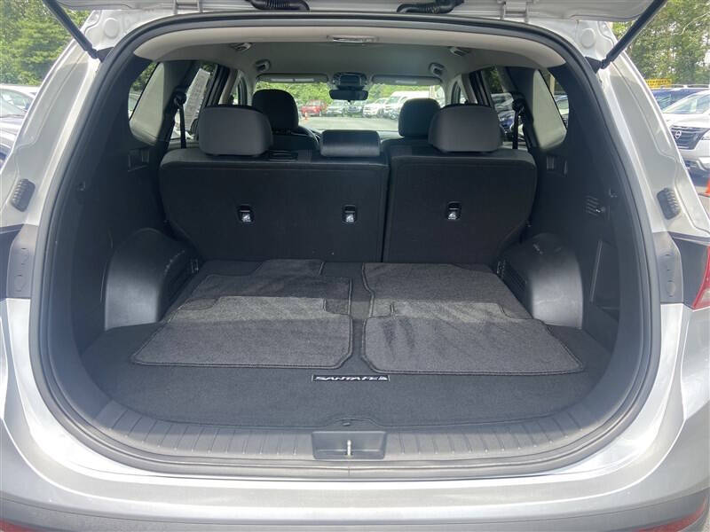 2023 Hyundai Santa Fe SE