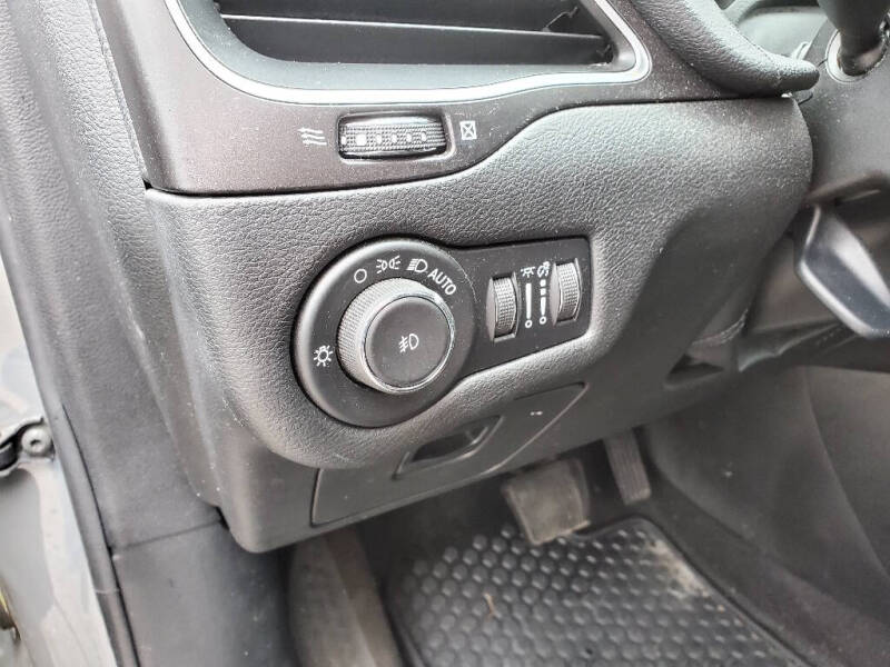 2019 Jeep Cherokee Trailhawk