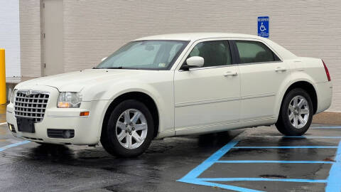 2007 Chrysler 300 for sale at Carland Auto Sales INC. in Portsmouth VA