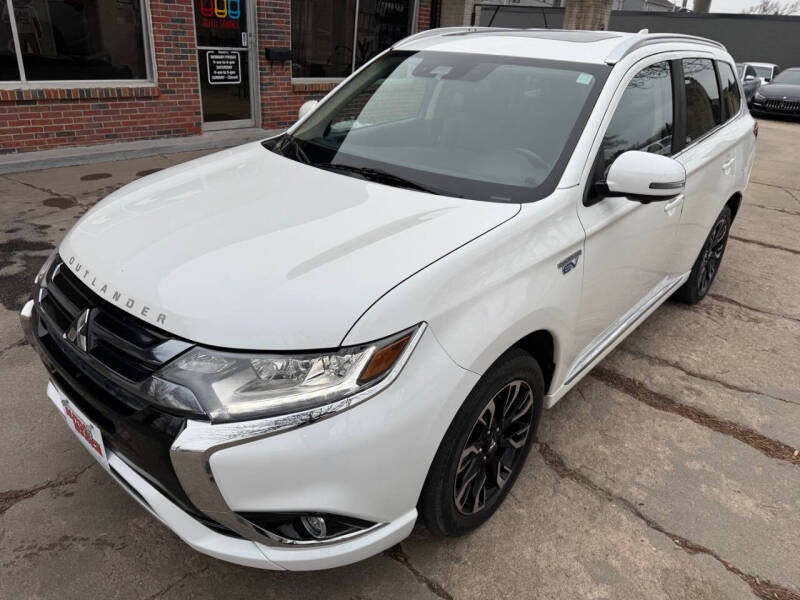 2018 Mitsubishi Outlander PHEV GT