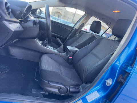 2012 Mazda MAZDA3 i Touring