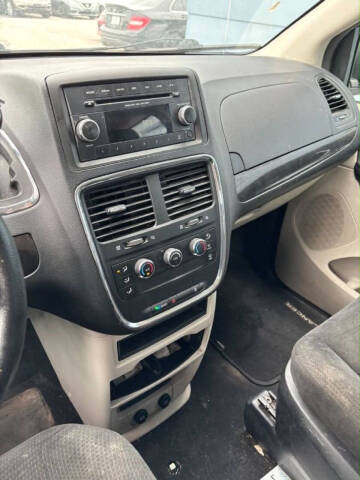 2015 Dodge Grand Caravan SE