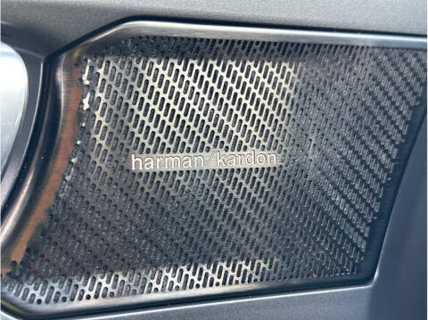 2022 Volvo C40 Recharge Pure Electric P8