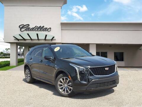 2020 Cadillac XT4 for sale at Betten Baker Preowned Center in Twin Lake MI