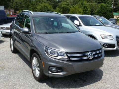 2016 Volkswagen Tiguan for sale at HAPPY TRAILS AUTO SALES LLC in Taylors SC