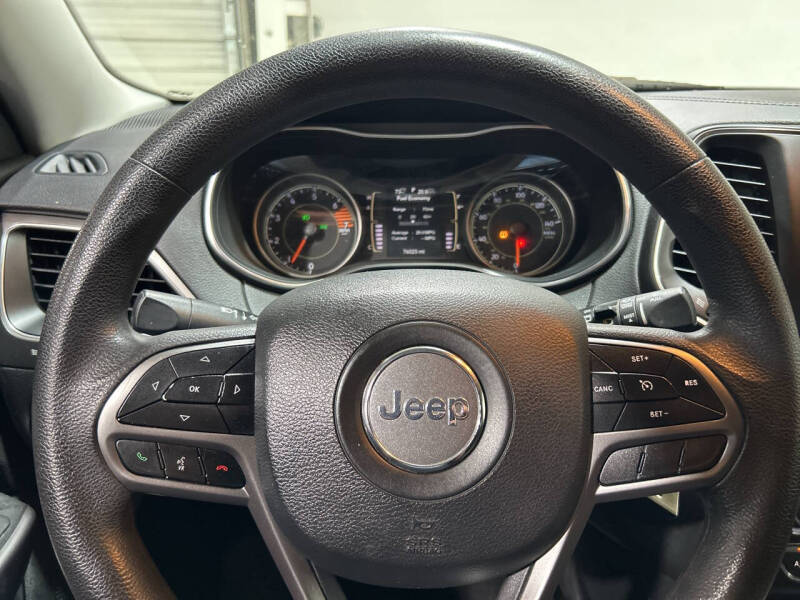 2019 Jeep Cherokee Latitude