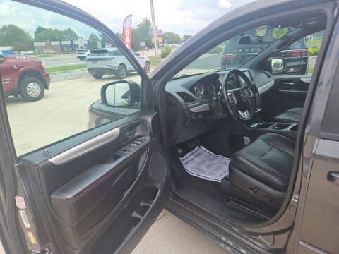 2016 Dodge Grand Caravan R/T