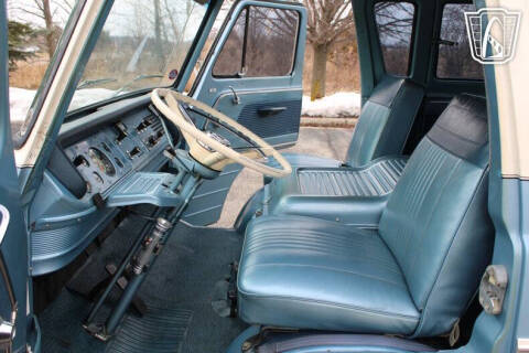 1967 Ford E-150