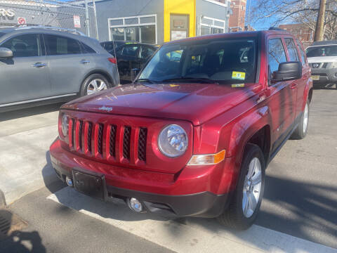 2012 Jeep Patriot for sale at DEALS ON WHEELS in Newark NJ