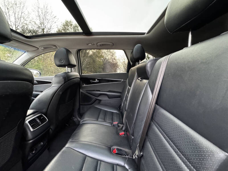 2019 Kia Sorento EX Sport