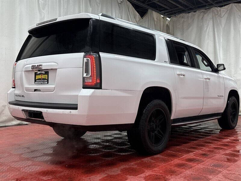 2018 GMC Yukon XL SLT
