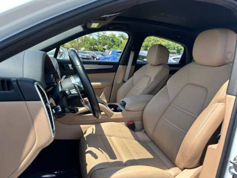 2022 Porsche Cayenne