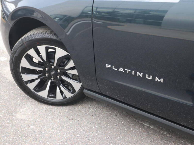 2026 Ford Expedition MAX Platinum