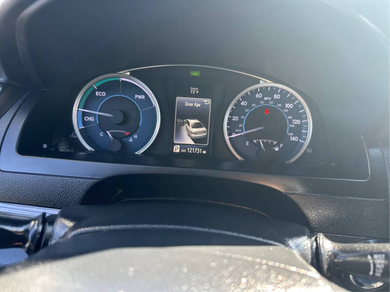 2015 Toyota Camry Hybrid LE