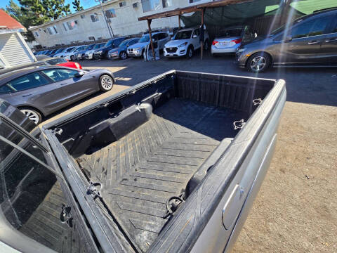 2005 Toyota Tacoma PreRunner V6