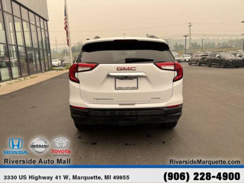 2022 GMC Terrain SLE