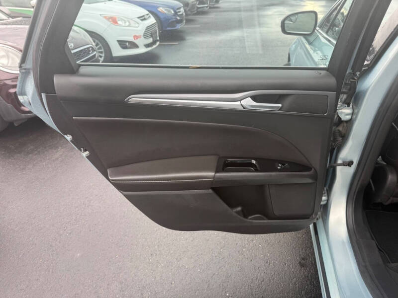 2013 Ford Fusion Energi Titanium