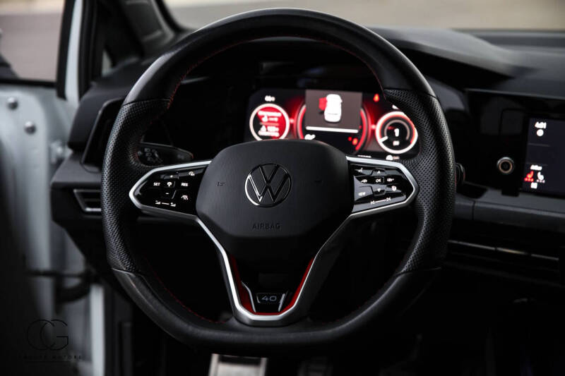 2023 Volkswagen Golf GTI 40th Anniversary Edition