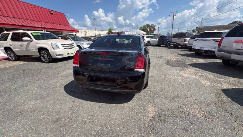 2021 Chrysler 300 S V6