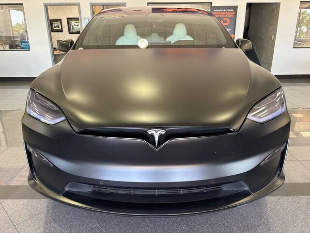 2023 Tesla Model X 12