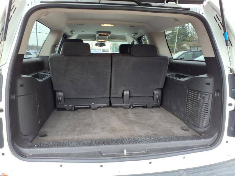 2010 Chevrolet Suburban LS