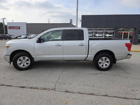 2019 Nissan Titan SV