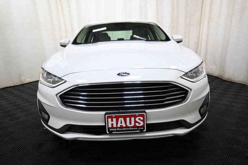 2020 Ford Fusion SE