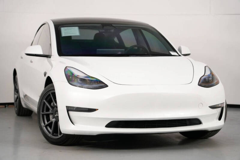 2022 Tesla Model 3 Long Range