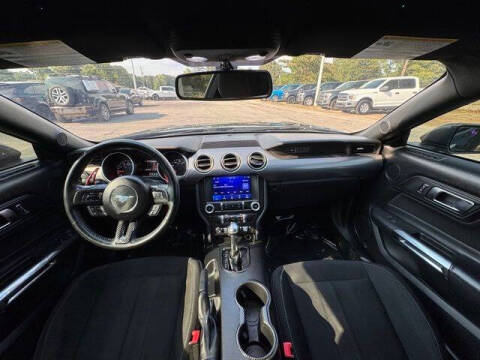 2020 Ford Mustang EcoBoost