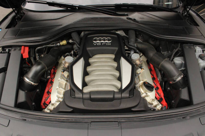 2012 Audi A8 quattro