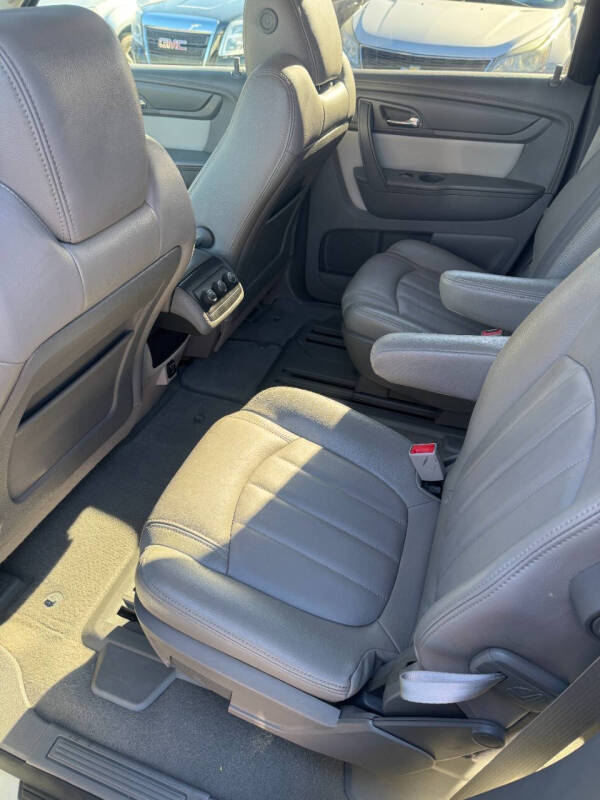 2014 GMC Acadia SLE-2