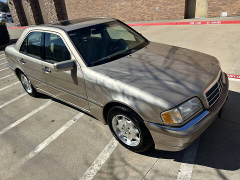 2000 Mercedes-Benz C-Class for sale at Texas Select Autos LLC in Mckinney TX