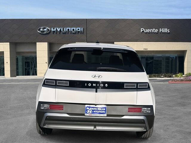 2026 Hyundai Ioniq 5 SEL