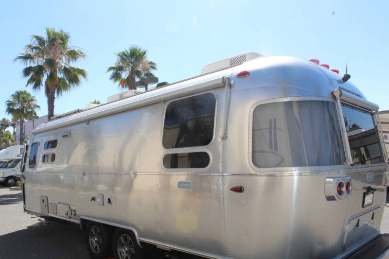2022 Airstream Pottery Barn 28RB