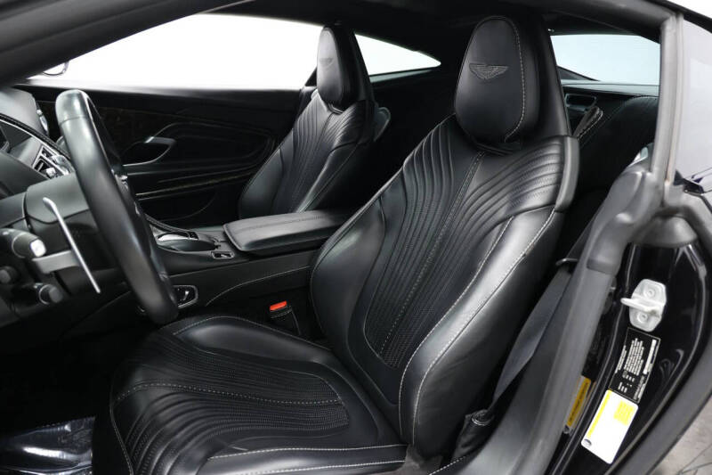 2018 Aston Martin DB11 V12