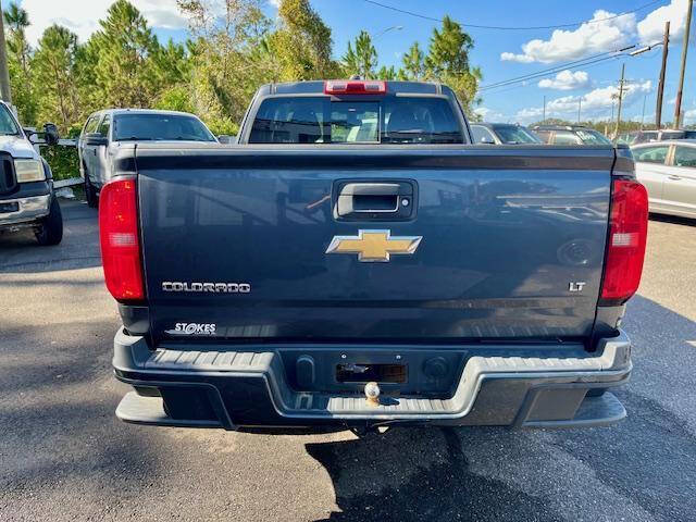 2017 Chevrolet Colorado LT photo 6